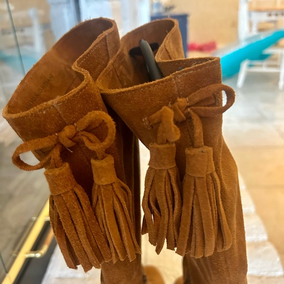 Antonia Melani Suede Boots - Picture 4 of 6